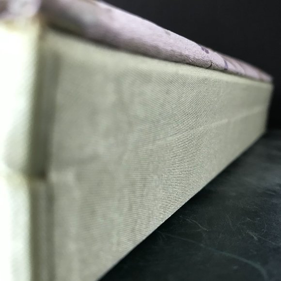 JEWELRY BOX / BROCADE BOX  - NEW - Picture 2 of 6